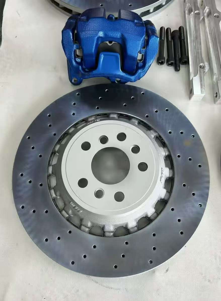 맞춤형 레이싱 브레이크 키트, 6피스톤 브레이크 캘리퍼 - Brake Caliper 리뷰 및 가격